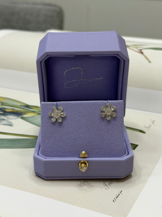 Diamond flowers
