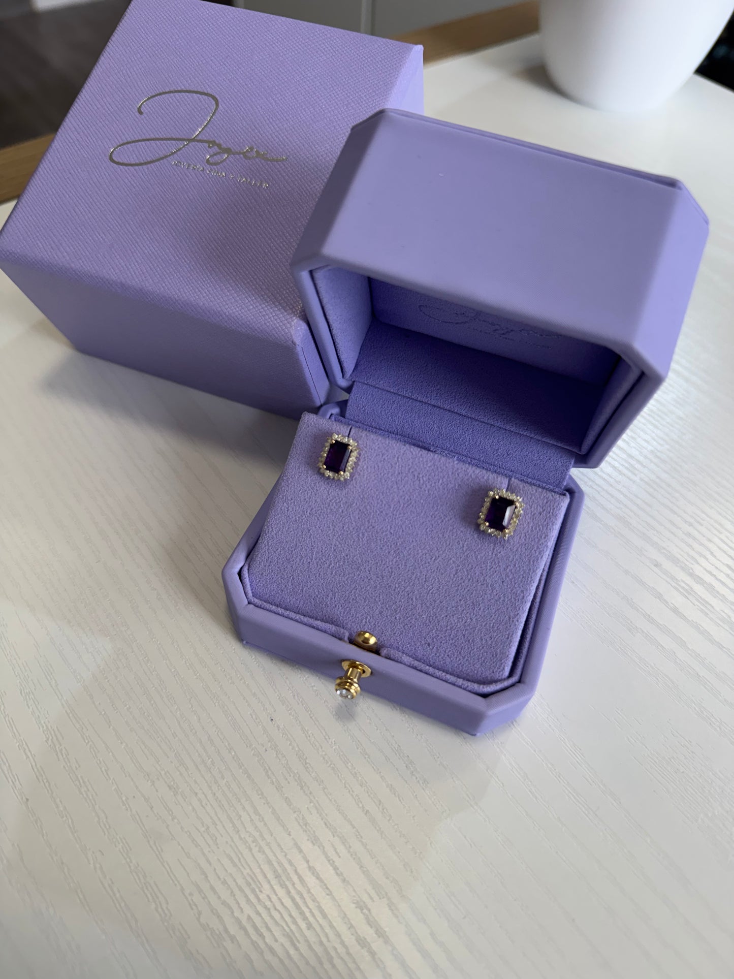 Aretes amatistas