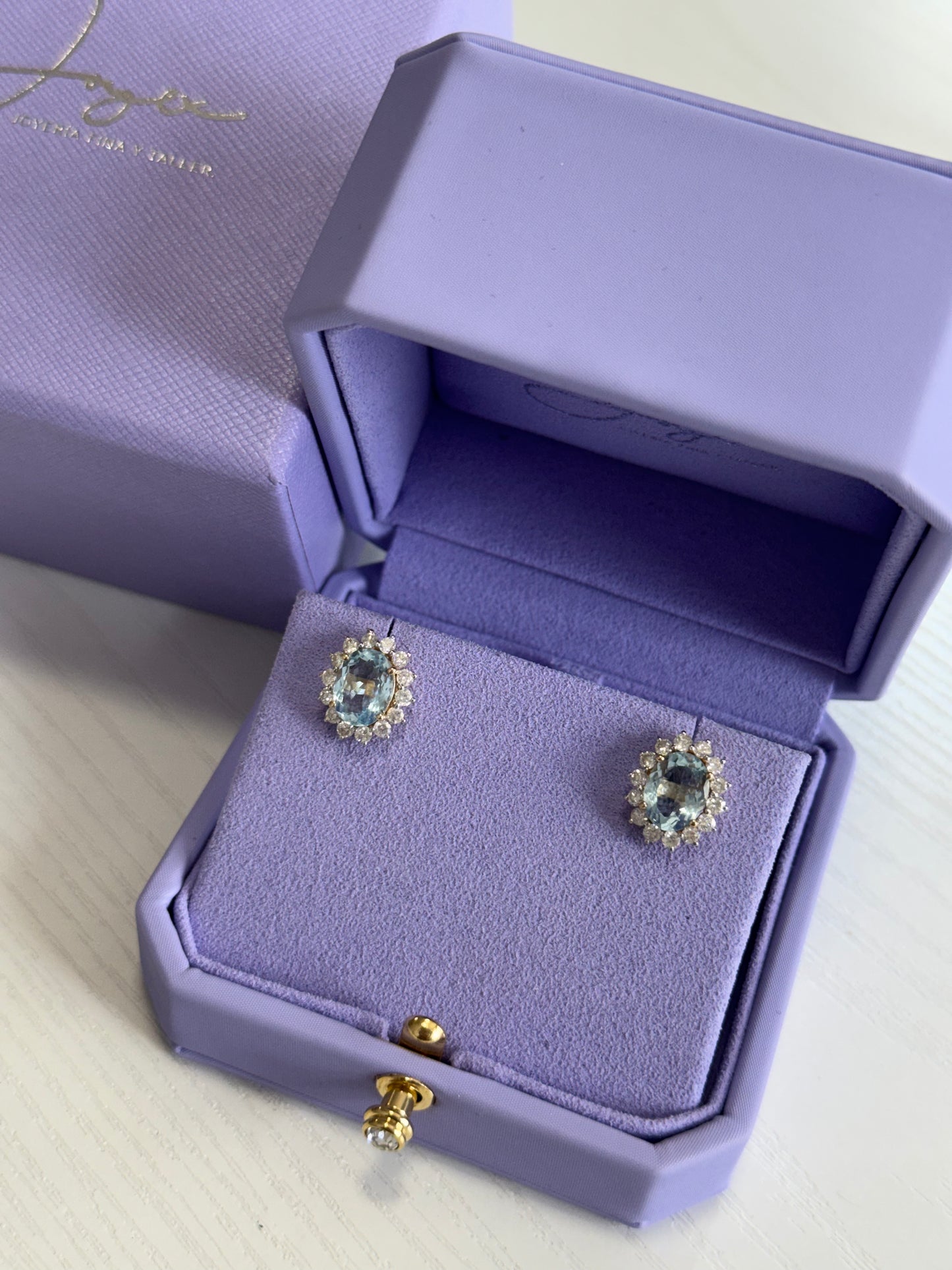 Aretes aguamarina y diamantes