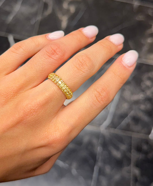 Bubble ring yellow sapphires