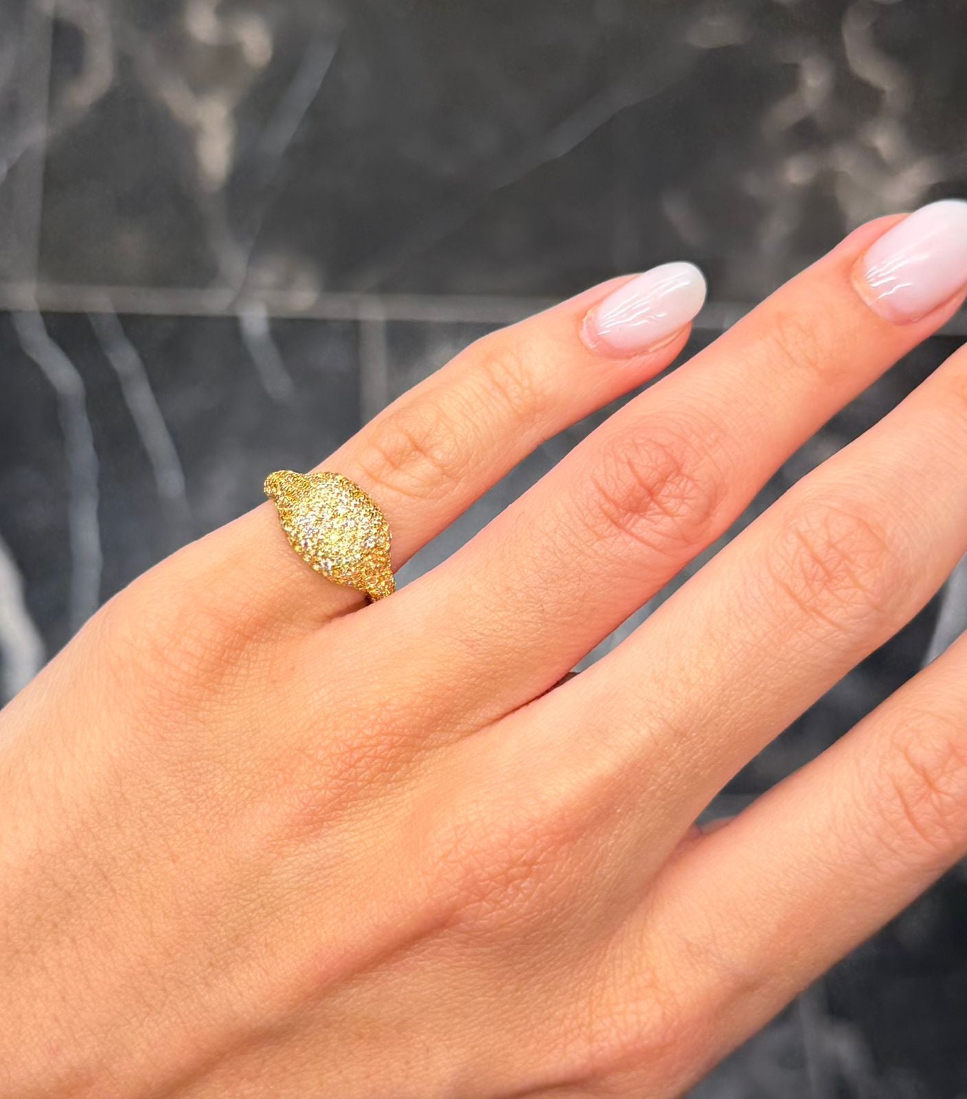 Anillo pave block yellow Sapphire
