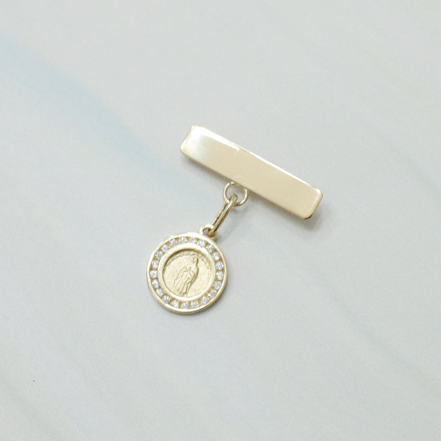 Medalla virgen de Guadalupe circonias y barrita