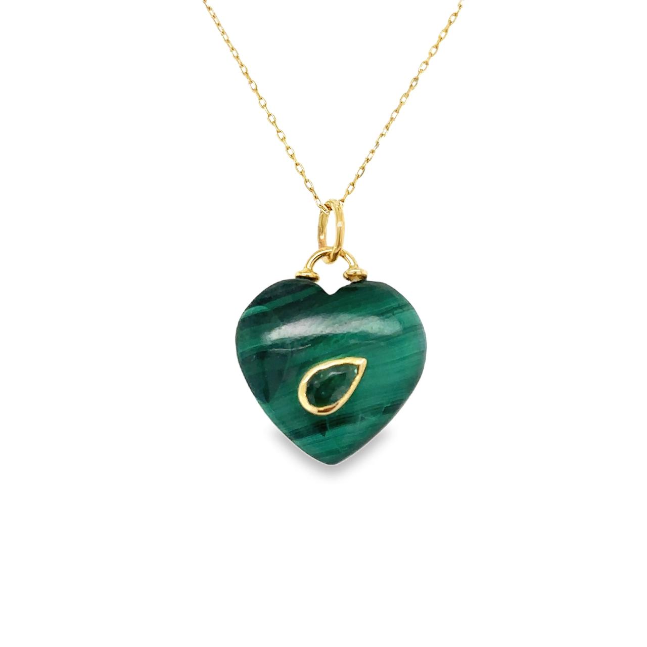 Dije de malaquita en corazón con gota