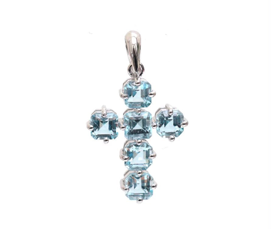 Cruz de aguamarinas corte cushion
