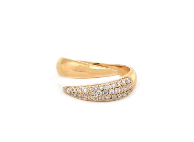 Anillo pave cruzado y liso