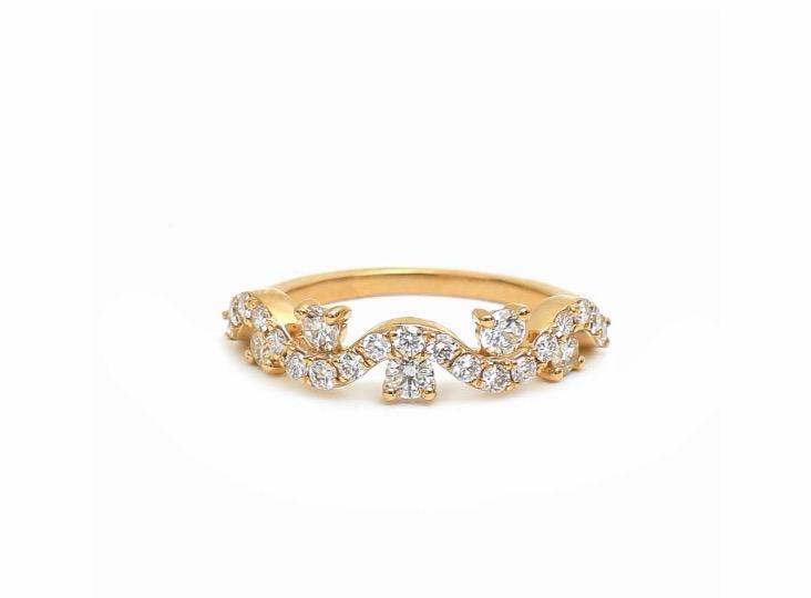 Anillo pinky half wavy y puntitos