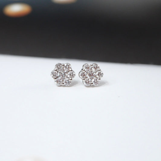Aretes clásicos flor ilusión