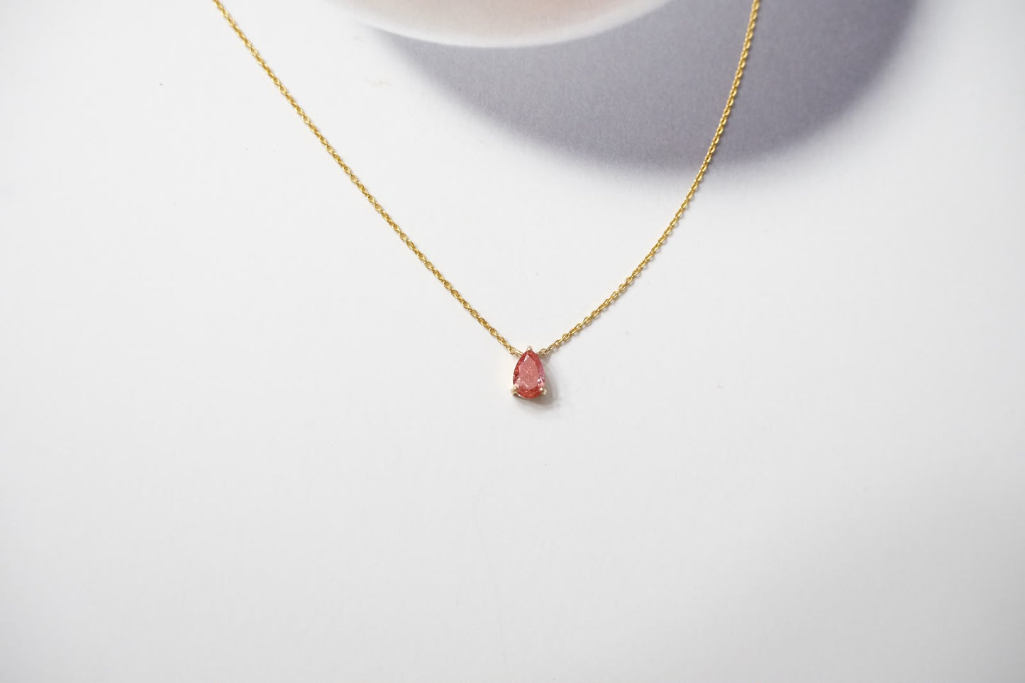 Collar gota fancy pink diamond