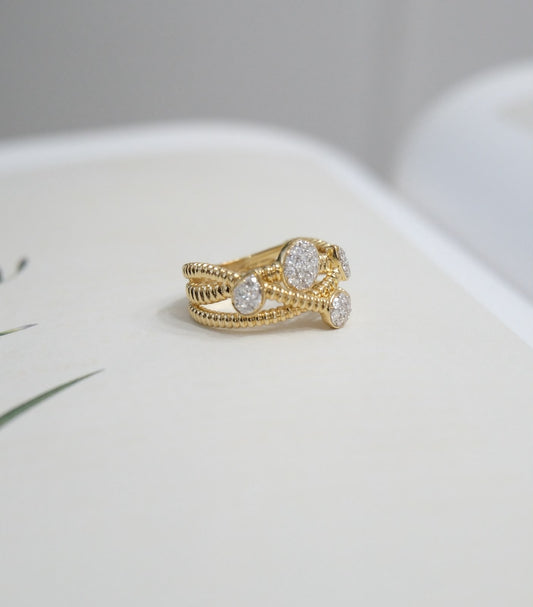 Anillo cruzado circulos