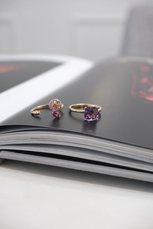 Duo ring amatista, zafiros y rubis