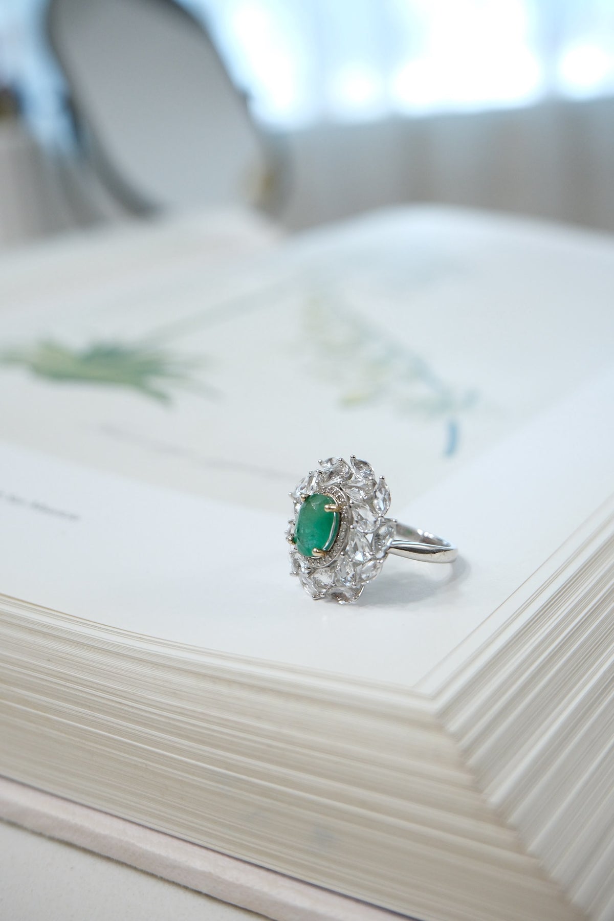 Anillo plata esmeralda y topacio blanco talla 7