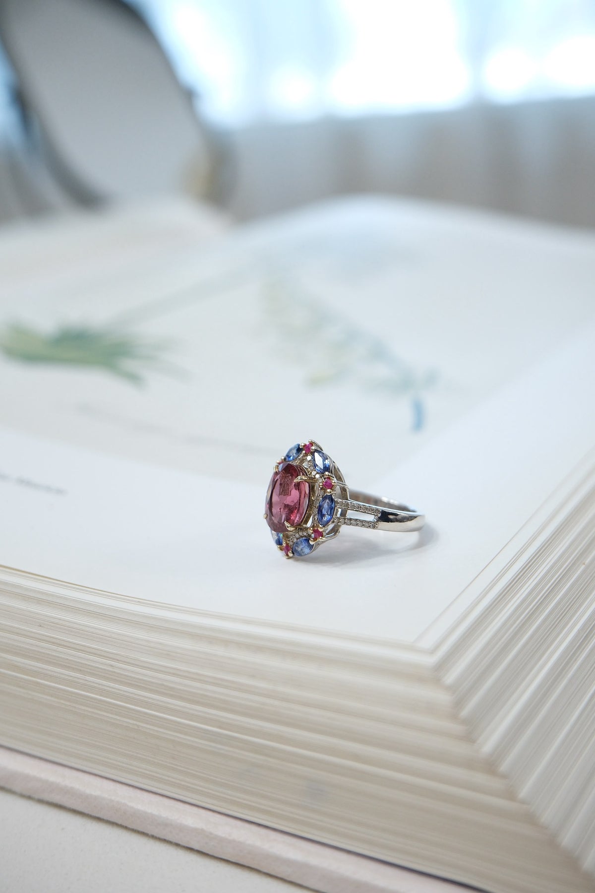 Anillo plata con zafiro cyclon, rubí y rubelita talla 7