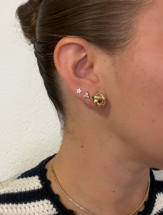 Aretes nudo grandes oro amarillo