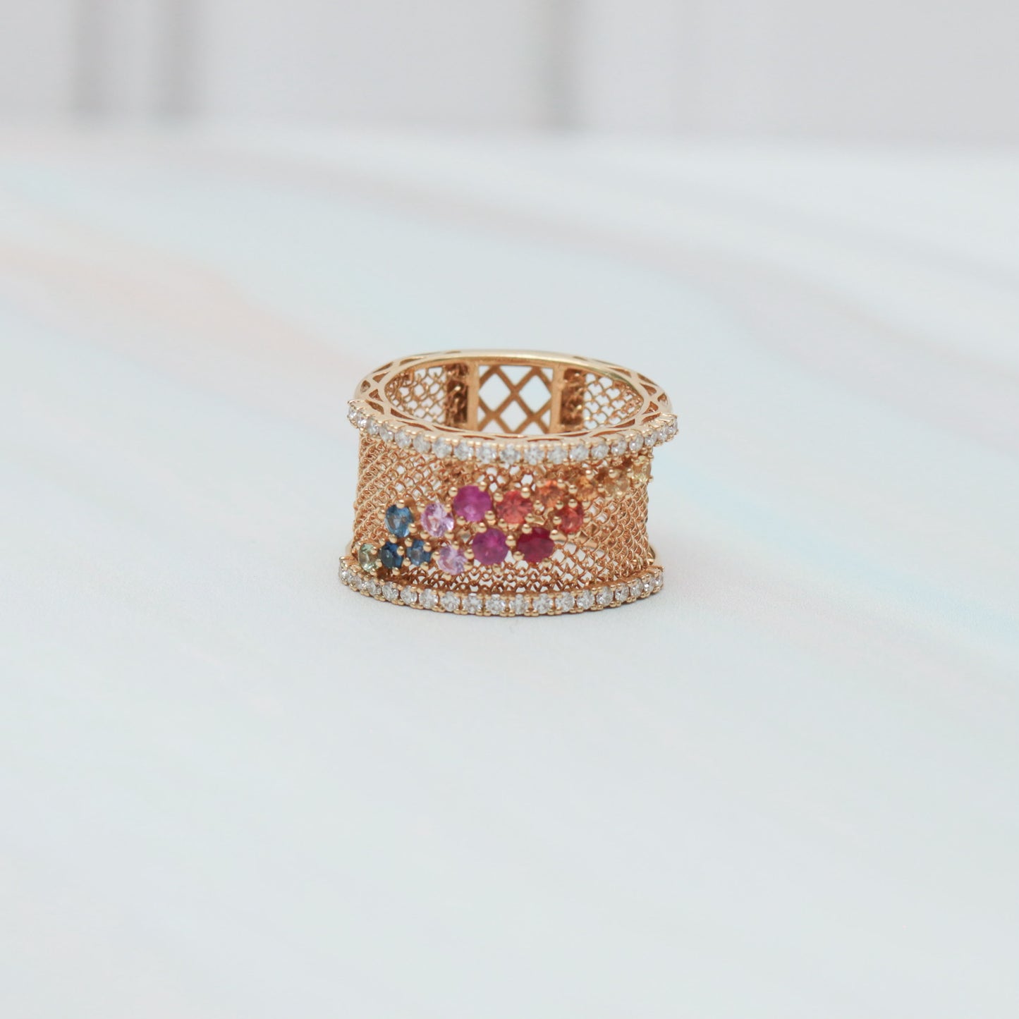 Anillo red zafiros de colores