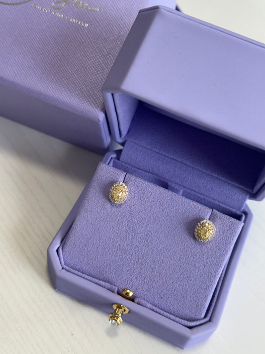 Aretes oval diamante amarillo