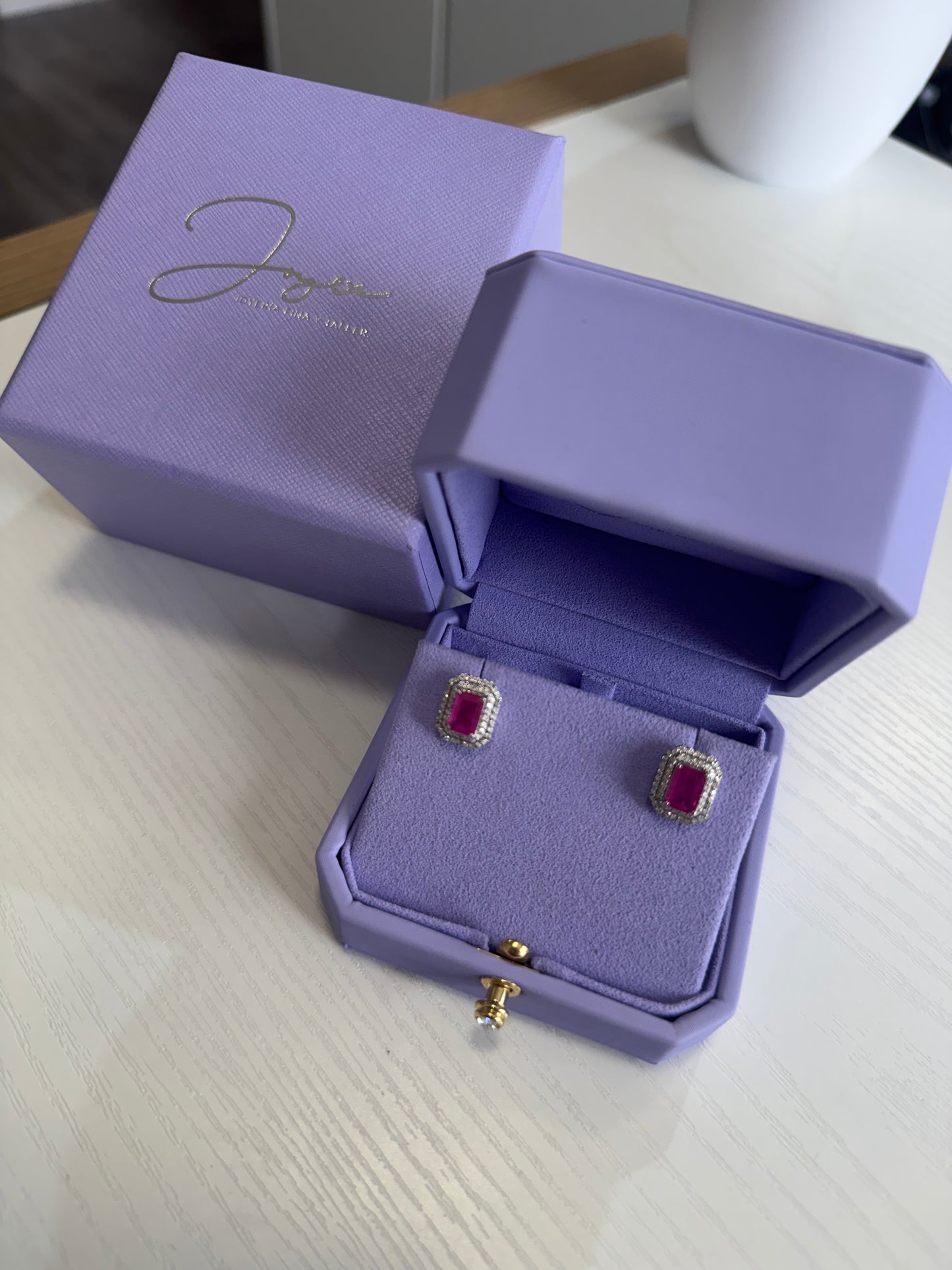 Arete rubí rosa doble halo