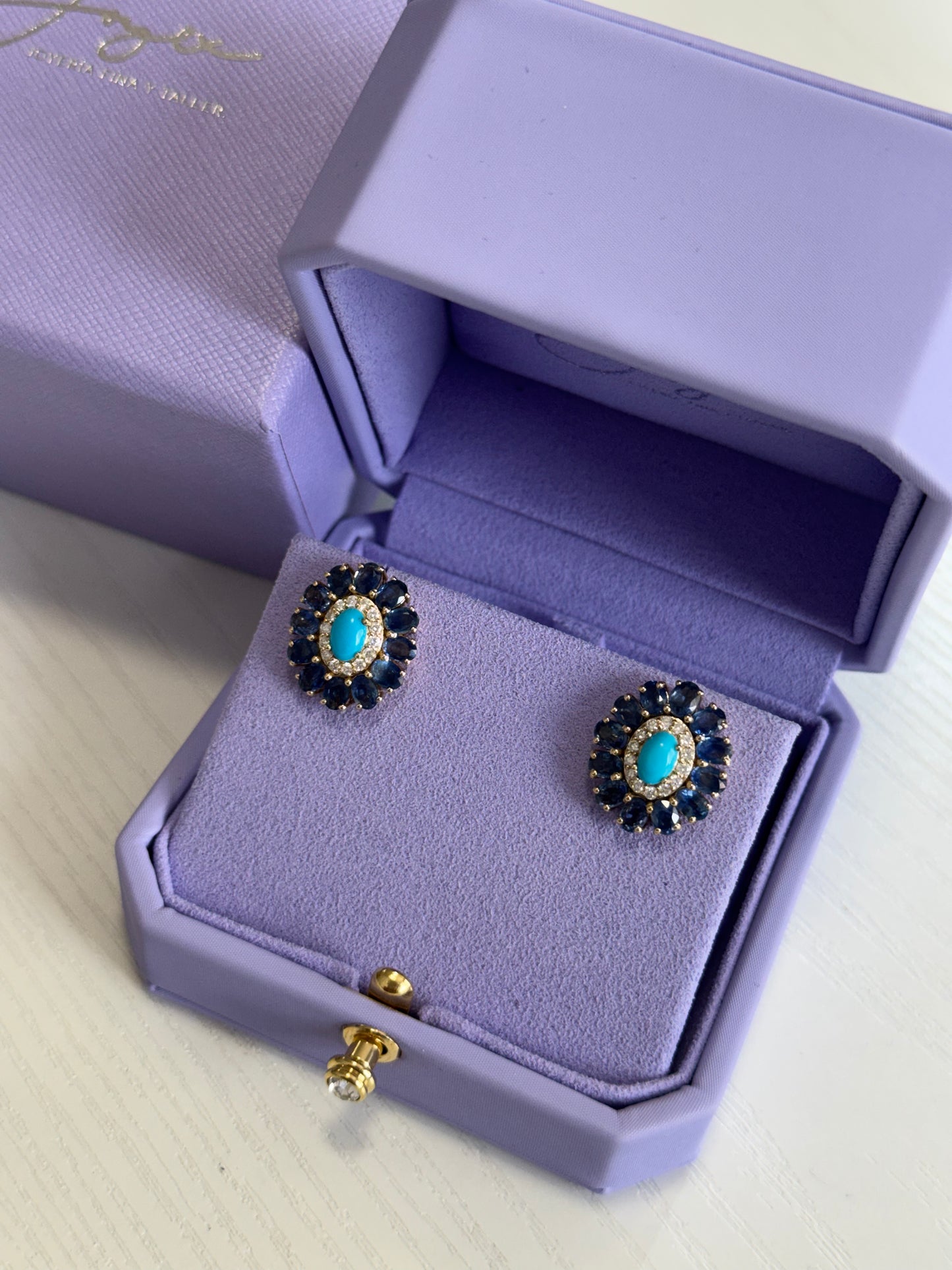 Aretes capri zafiros ovalados