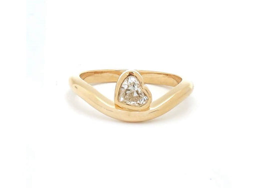 Anillo pinky corazón biselado