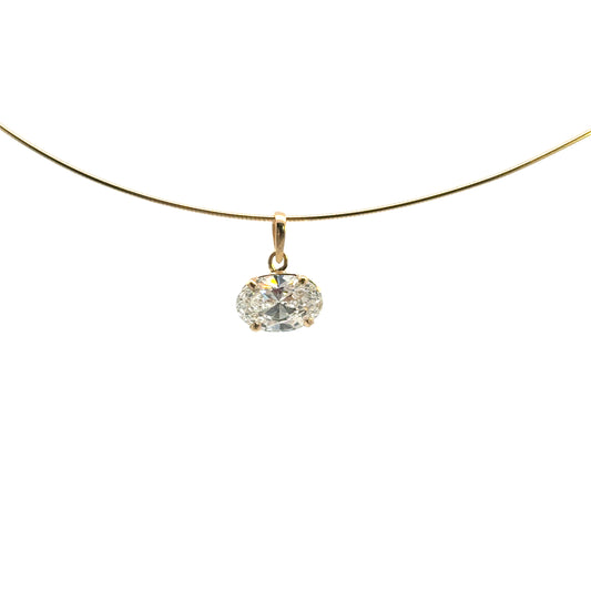 Charm oval diamante de laboratorio