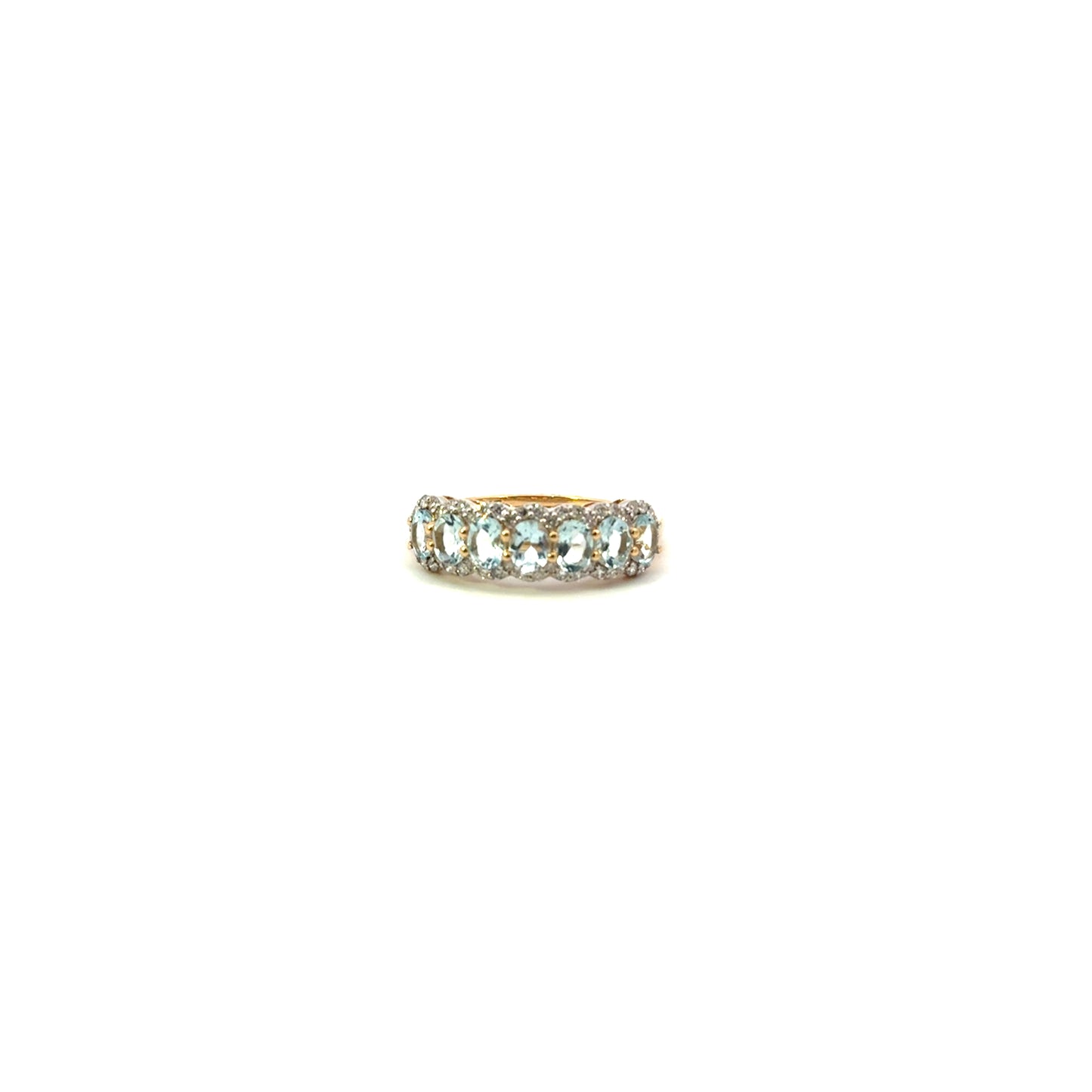 Aquamarine and diamonds band