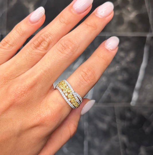 Anillo brillantes amarillos multishape