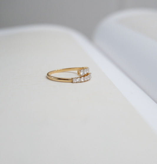 Anillo cruzado diamantes