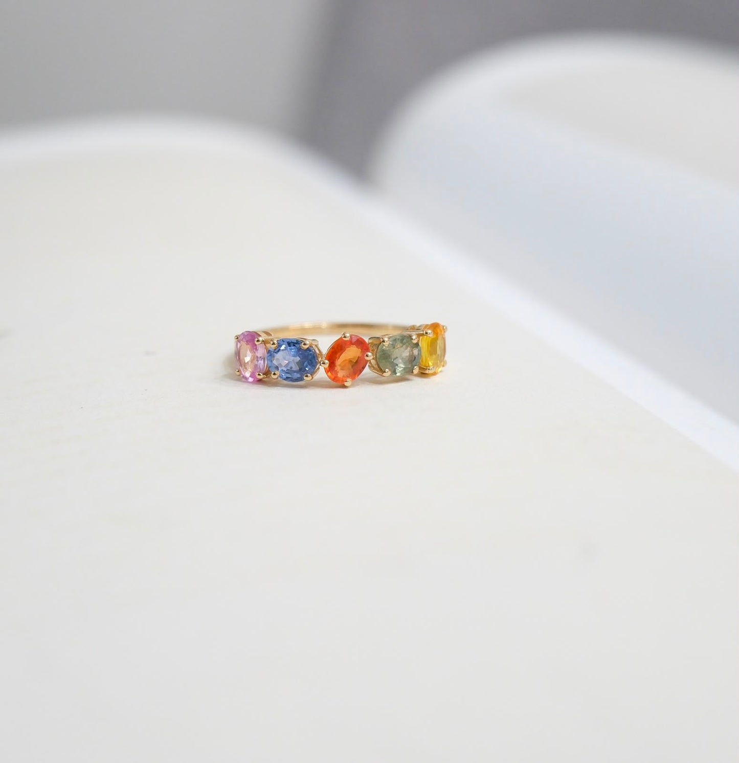 Anillo zafiro de colores ovales