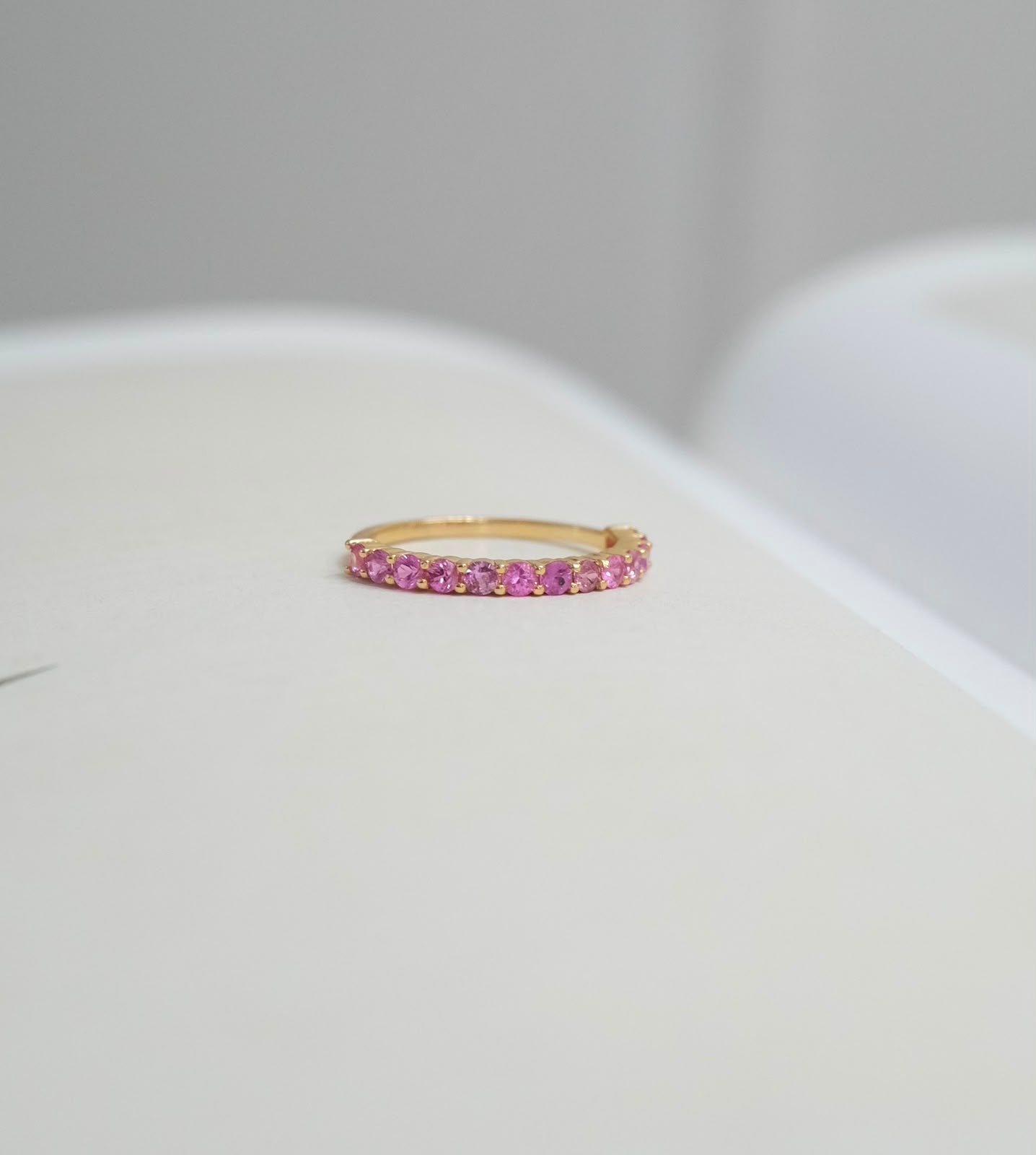 Anillo churumbela zafiros rosas