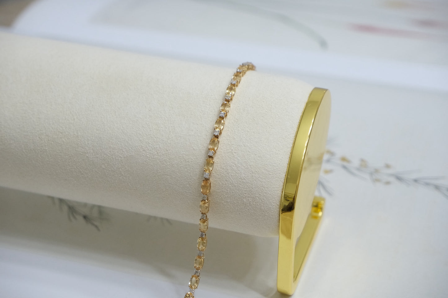Pulsera zafiros amarillos oval