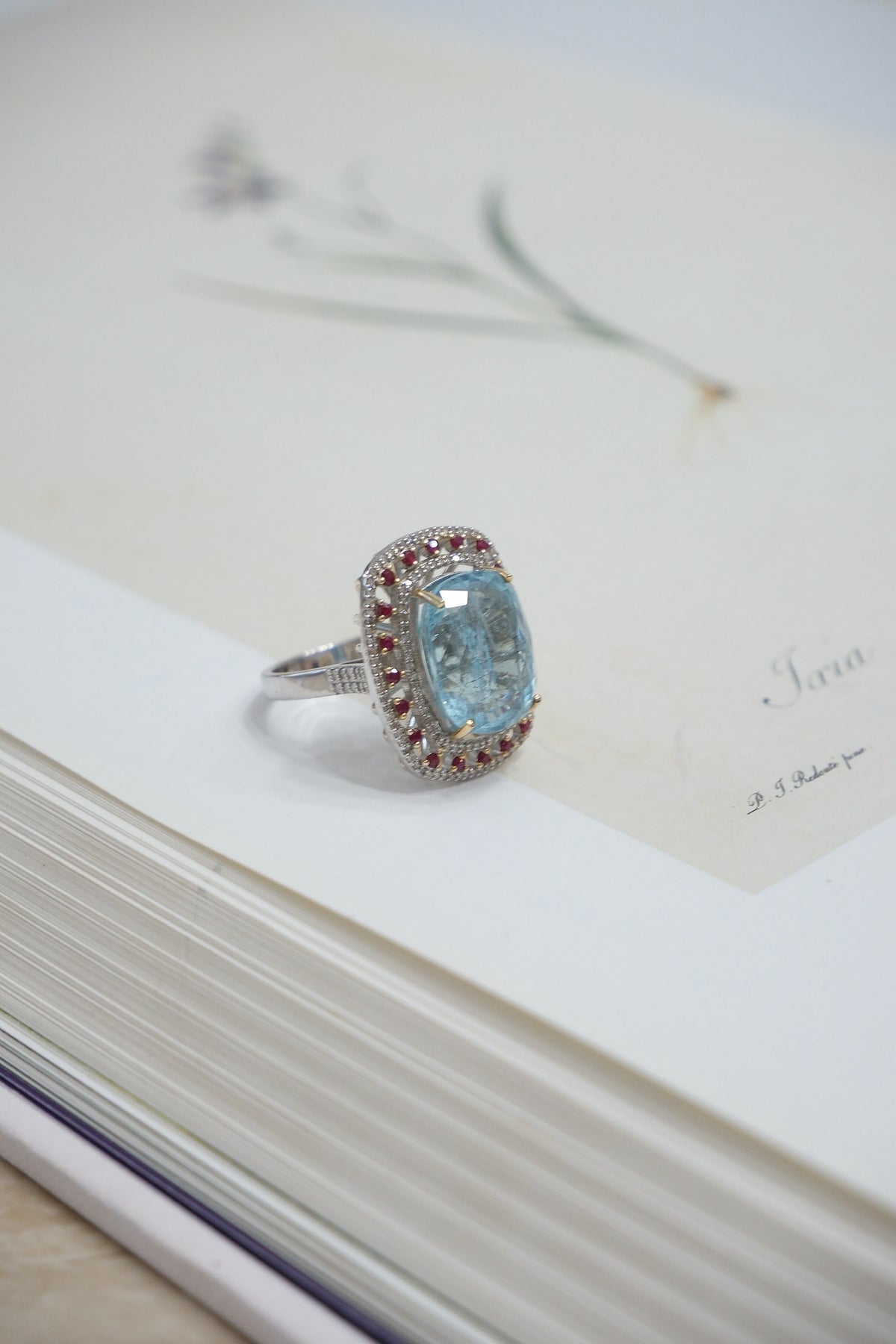 Anillo plata con diamantes talla 8.5