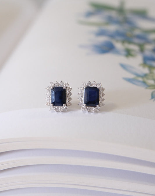 Aretes de zafiro con halo de diamantes